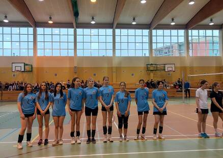 I miejsce i awans siatkarek !!