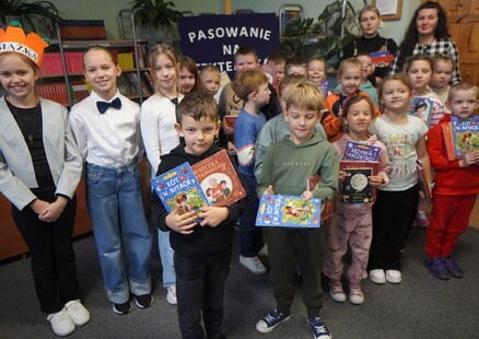 Nowi czytelnicy biblioteki „Czytuś”