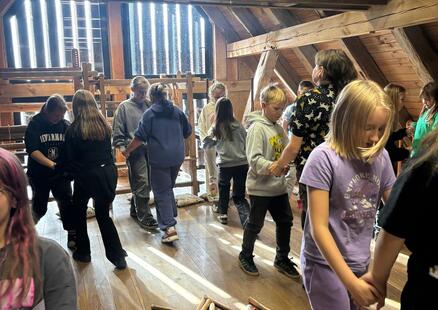 Klasy 4B i 4D w Krainie w Kratę